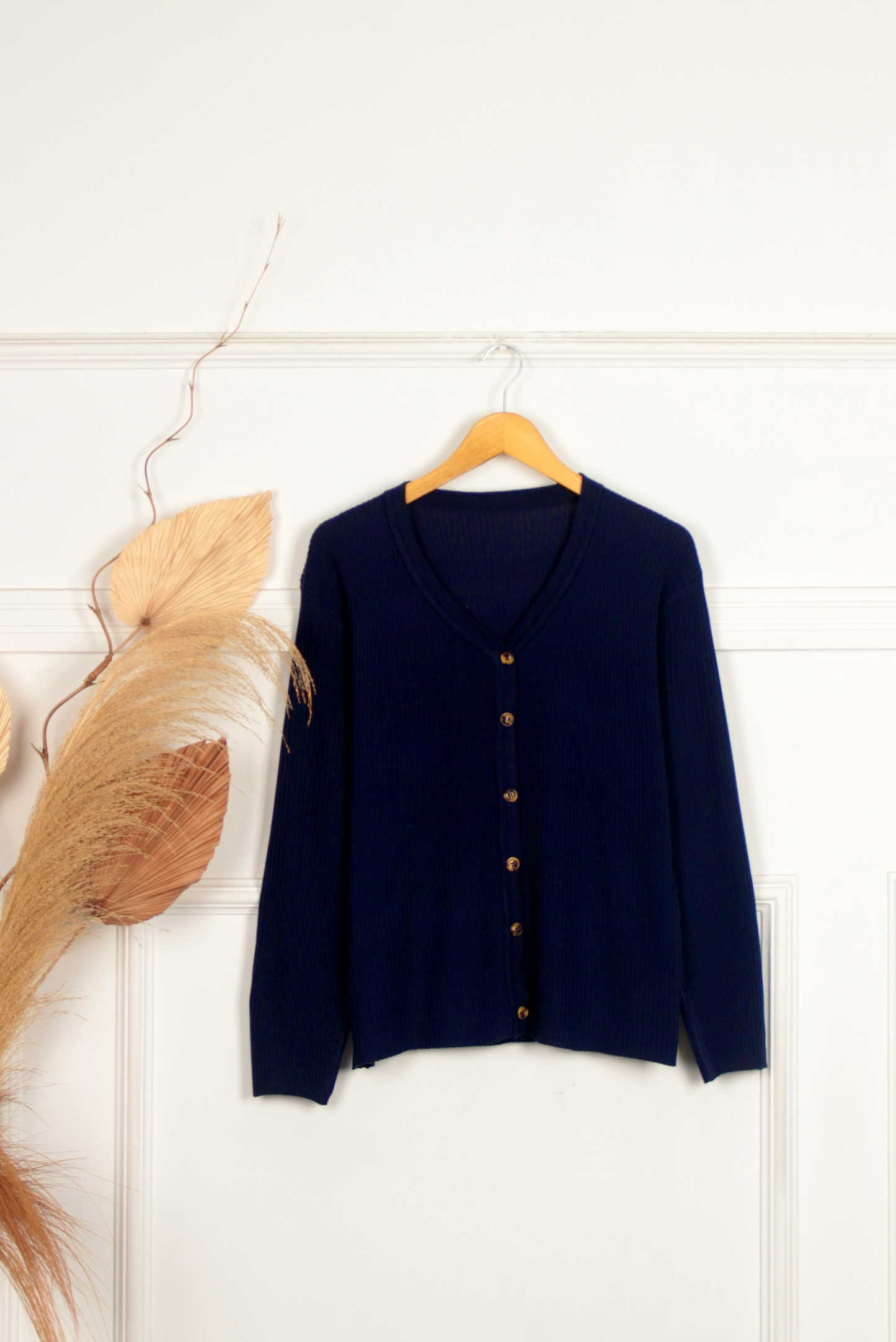 Kinata Premium Knit Cardigan