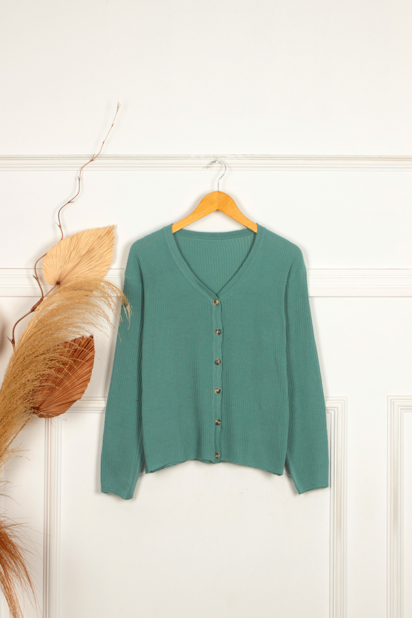 Kinata Premium Knit Cardigan