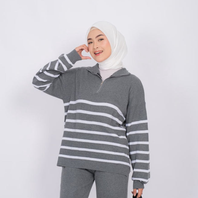 Vero Turtleneck Premium Knit Wear